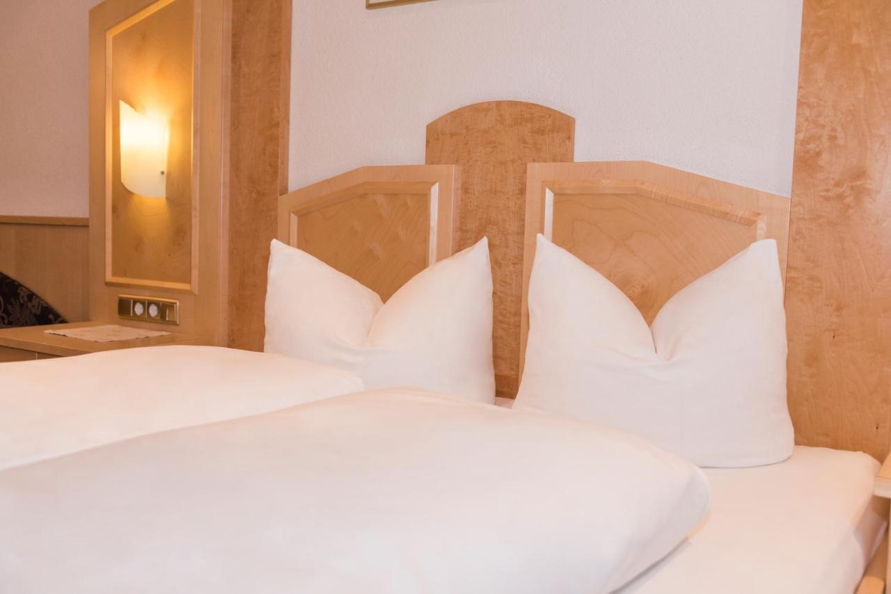Alphotel Garni Salner Ischgl Ngoại thất bức ảnh