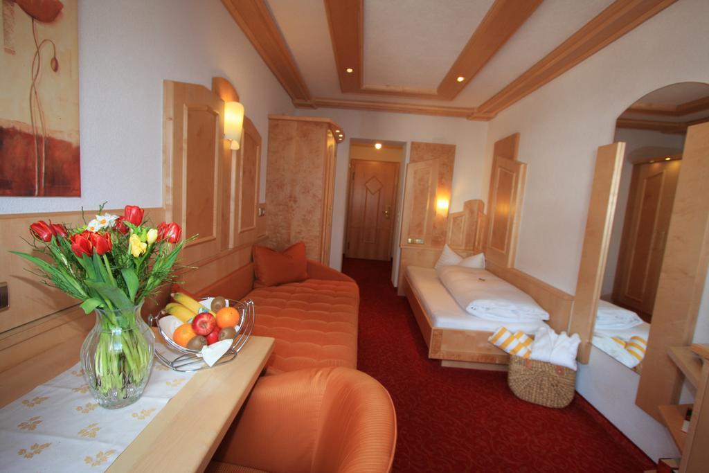 Alphotel Garni Salner Ischgl Ngoại thất bức ảnh